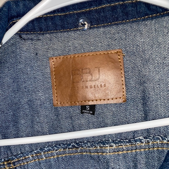 *NEW Jean Jacket - Picture 3 of 7